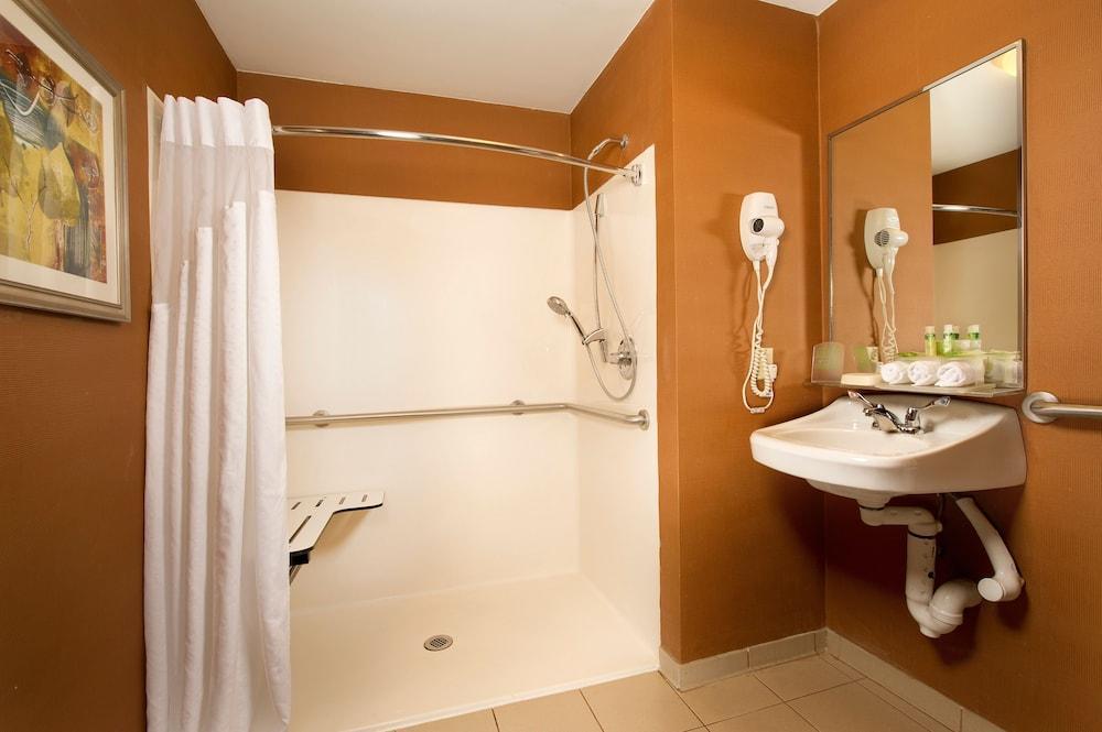 Holiday Inn Express San Antonio North Riverwalk Area By Ihg Zewnętrze zdjęcie