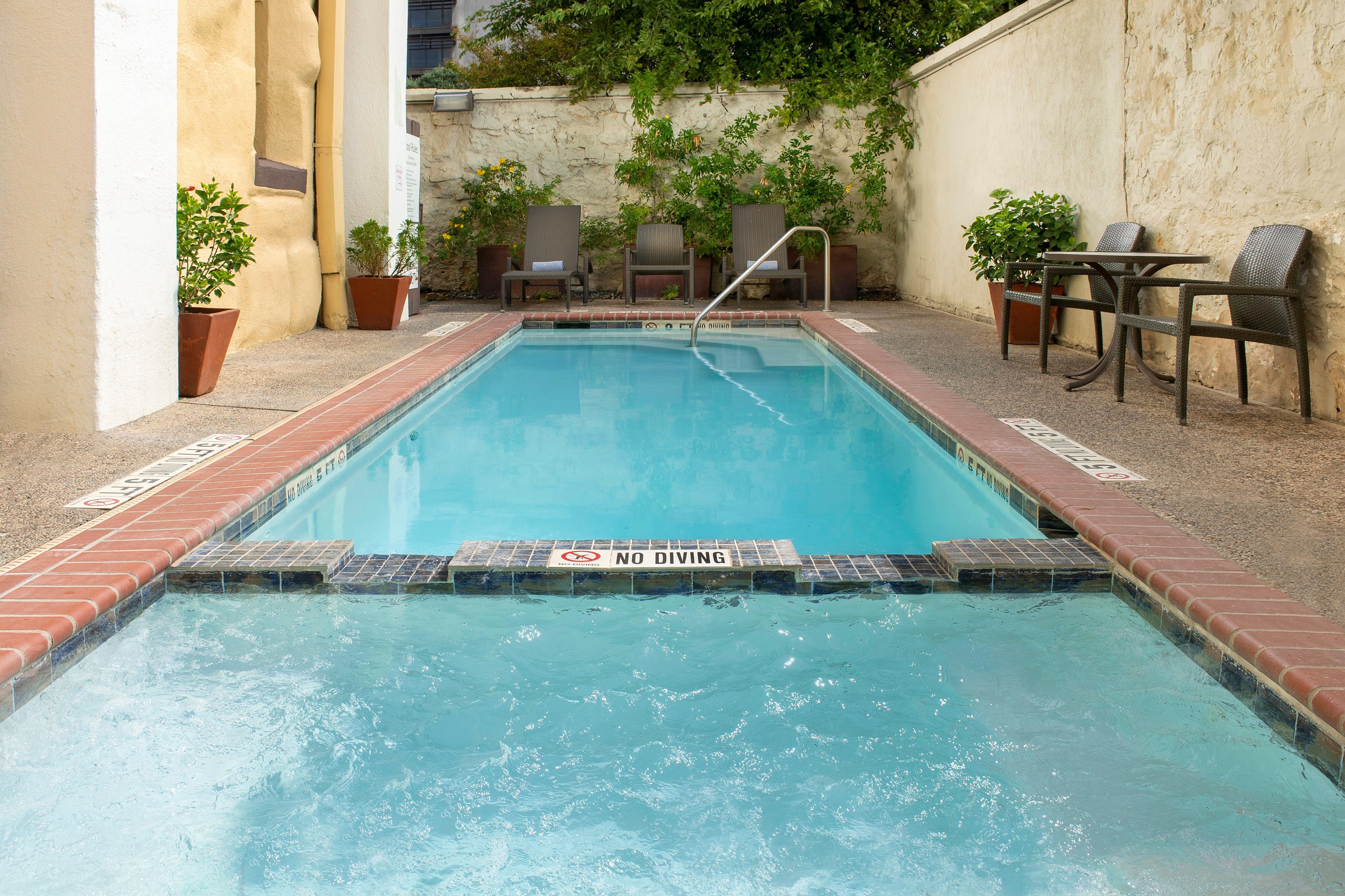 Holiday Inn Express San Antonio North Riverwalk Area By Ihg Zewnętrze zdjęcie