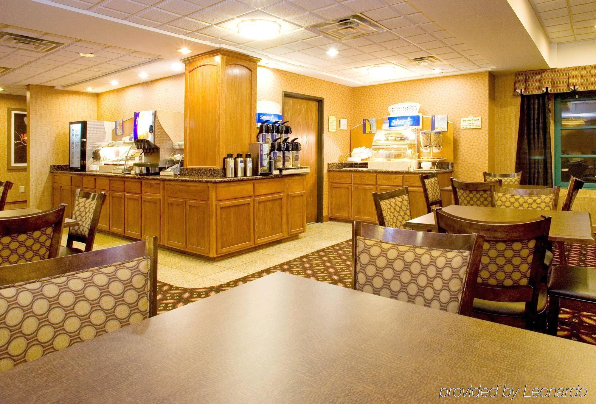 Holiday Inn Express San Antonio North Riverwalk Area By Ihg Restauracja zdjęcie
