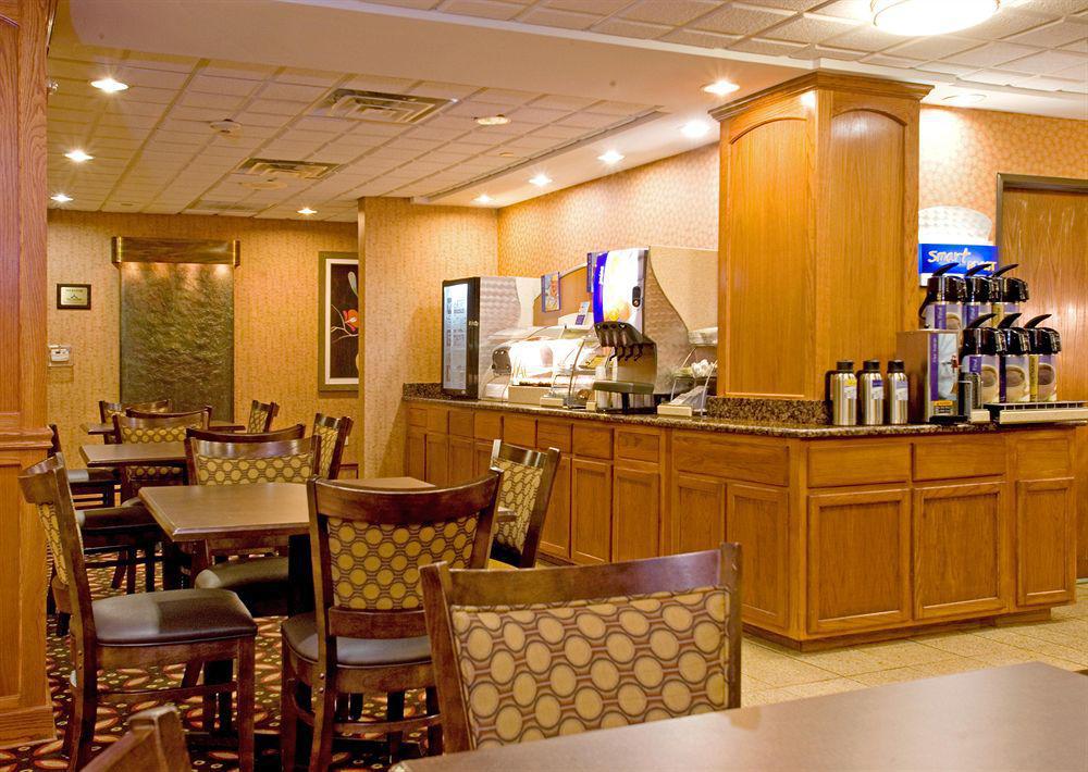 Holiday Inn Express San Antonio North Riverwalk Area By Ihg Restauracja zdjęcie
